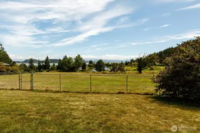 699 Maplewood Loop, Oak Harbor, WA 98277 - Photo 25