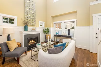 1613 21st Avenue #B, Seattle, WA 98122 - Photo 5