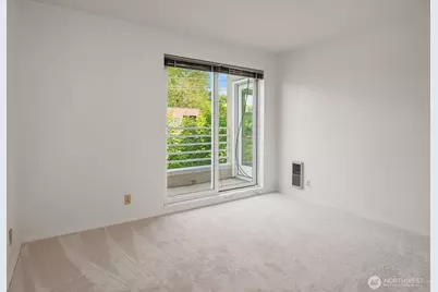535 Summit Avenue E #403, Seattle, WA 98102 - Photo 7