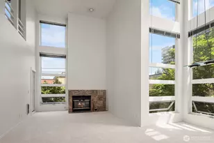 535 Summit Ave E, Seattle, WA 98102 - Photo 3