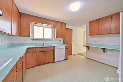 23031 19th Avenue S, Des Moines, WA 98198 - Photo 13