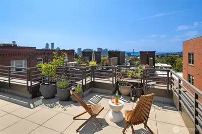 429 13th Avenue E, Seattle, WA 98102 - Photo 23