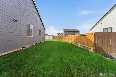 403 Emerald Avenue, Grandview, WA 98930 - Photo 23