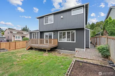 18515 147th Court SE, Renton, WA 98058 - Photo 33