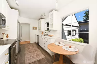 4902 NE 70th Street, Seattle, WA 98115 - Photo 13