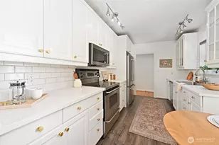 4902 NE 70th St, Seattle, WA 98115 - Photo 15