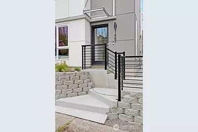 1467 S Columbian Way, Seattle, WA 98144 - Photo 3