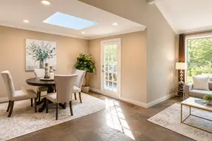 15222 SE 48th Dr, Bellevue, WA 98006 - Photo 3