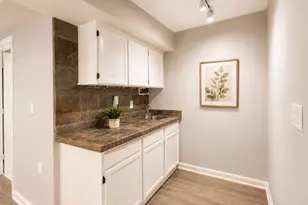 15222 SE 48th Dr, Bellevue, WA 98006 - Photo 15
