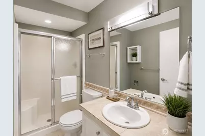 15222 SE 48th Drive, Bellevue, WA 98006 - Photo 19