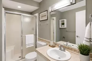 15222 SE 48th Dr, Bellevue, WA 98006 - Photo 19
