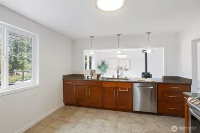 19703 12th Avenue NE, Shoreline, WA 98155 - Photo 9