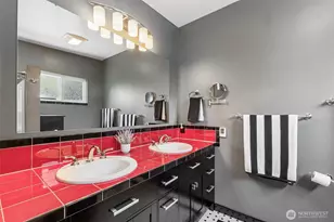 3222 NE 85th St, Seattle, WA 98115 - Photo 15