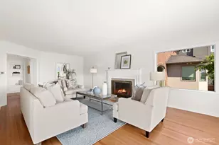 2527 Westmont Way W, Seattle, WA 98199 - Photo 3