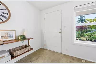 1016 Sunset Way, Bellevue, WA 98004 - Photo 3