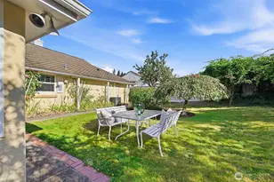 1016 Sunset Way, Bellevue, WA 98004 - Photo 33