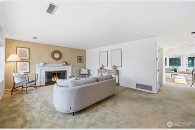 1016 Sunset Way, Bellevue, WA 98004 - Photo 5