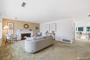 1016 Sunset Way, Bellevue, WA 98004 - Photo 5