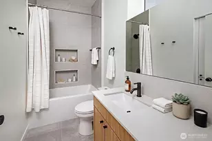 311 NE 59th St, Seattle, WA 98105 - Photo 21