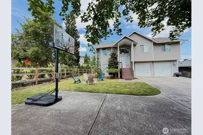 1709 Silver Lake Road, Everett, WA 98208 - Photo 3