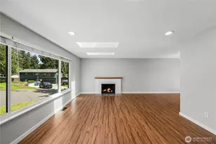 9437 NE 126th Pl, Kirkland, WA 98034 - Photo 3