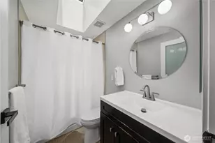 9437 NE 126th Pl, Kirkland, WA 98034 - Photo 19