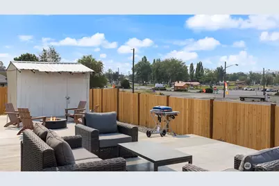 419 4th Avenue NE, Soap Lake, WA 98851 - Photo 5
