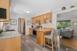 18237 SE 135th St, Renton, WA 98059 - Photo 7