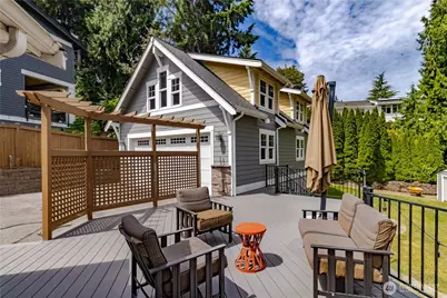 10020 SE 7th Street, Bellevue, WA 98004 - Photo 35