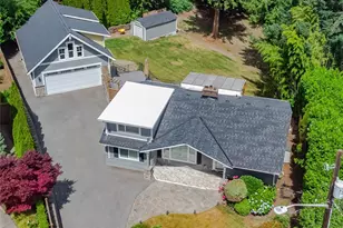 10020 SE 7th St, Bellevue, WA 98004 - Photo 3