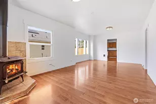 1317 Logan St, Centralia, WA 98531 - Photo 7