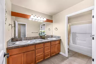 2029 240 Pl SE, Bothell, WA 98021 - Photo 27
