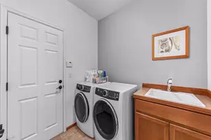 2029 240 Pl SE, Bothell, WA 98021 - Photo 21