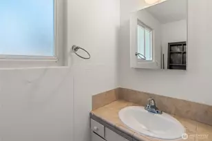 2114 S 128th St, SeaTac, WA 98168 - Photo 15