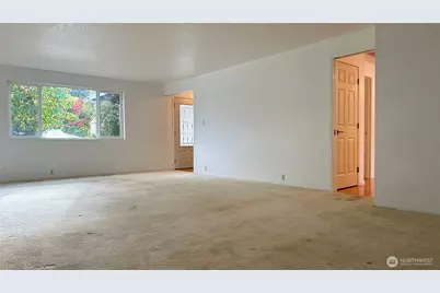 12920 SE 68th Street, Bellevue, WA 98006 - Photo 5