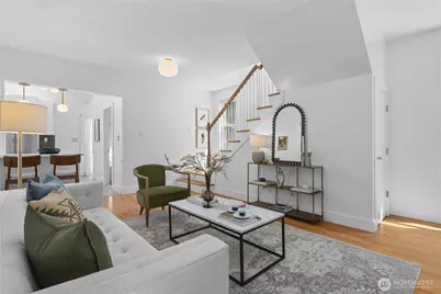 318 N 71st Street, Seattle, WA 98103 - Photo 3