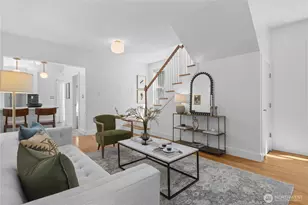 318 N 71st St, Seattle, WA 98103 - Photo 3