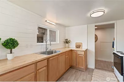 503 S National Avenue, Bremerton, WA 98312 - Photo 13