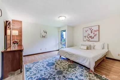 10830 Glen Acres Drive S #T9, Seattle, WA 98168 - Photo 15