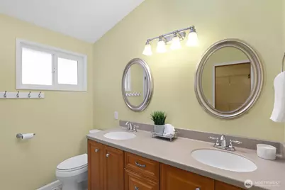 11559 SE 323rd Place, Auburn, WA 98092 - Photo 23