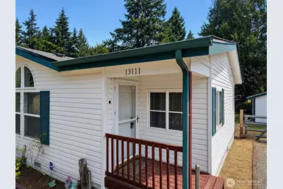 13111 213th Avenue Ct E, Bonney Lake, WA 98391 - Photo 3