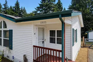 13111 213th Ave Ct E, Bonney Lake, WA 98391 - Photo 3