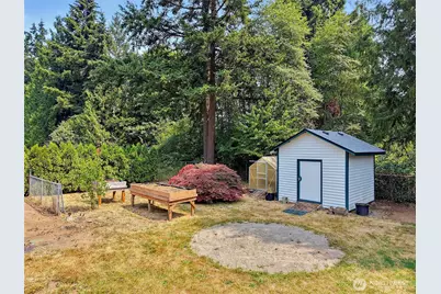 13111 213th Avenue Ct E, Bonney Lake, WA 98391 - Photo 25