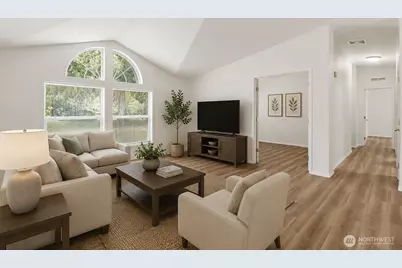 13111 213th Avenue Ct E, Bonney Lake, WA 98391 - Photo 5