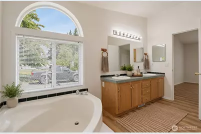 13111 213th Avenue Ct E, Bonney Lake, WA 98391 - Photo 13