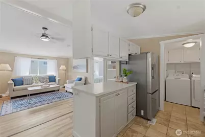 10015 189th Street E, Puyallup, WA 98375 - Photo 13