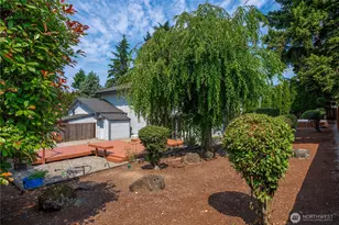 820 Monroe Ave NE, Renton, WA 98056 - Photo 31
