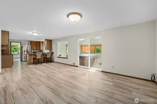 820 Monroe Ave NE, Renton, WA 98056 - Photo 13