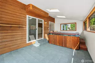 820 Monroe Ave NE, Renton, WA 98056 - Photo 17
