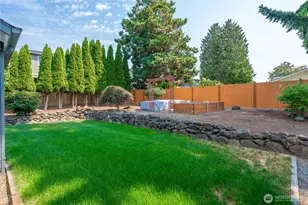 820 Monroe Ave NE, Renton, WA 98056 - Photo 33